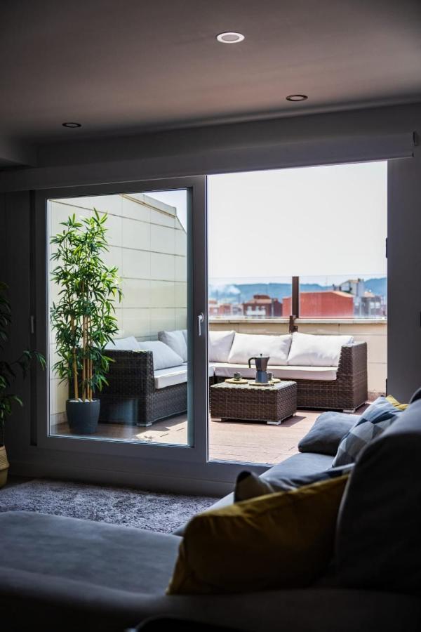 Apartmán Lujoso Atico Entre 2 Playas Con Garaje, Terraza, Vistas Y Wifi Gijón Exteriér fotografie