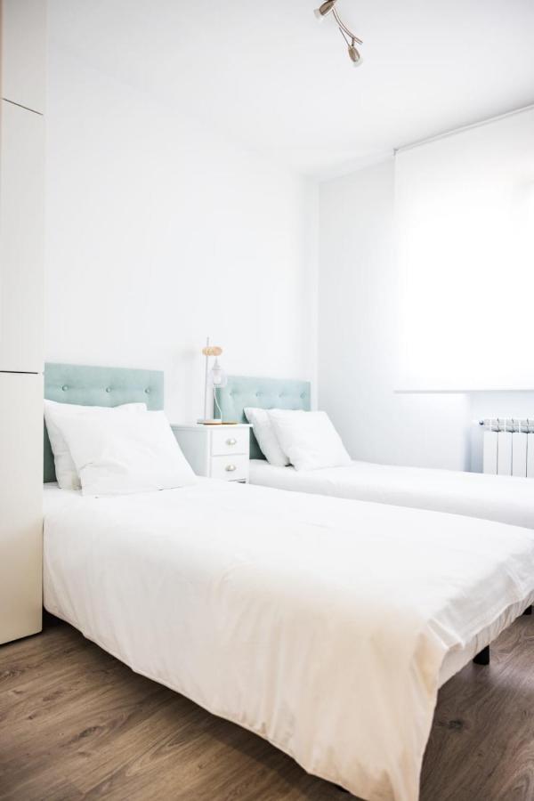 Apartmán Lujoso Atico Entre 2 Playas Con Garaje, Terraza, Vistas Y Wifi Gijón Exteriér fotografie