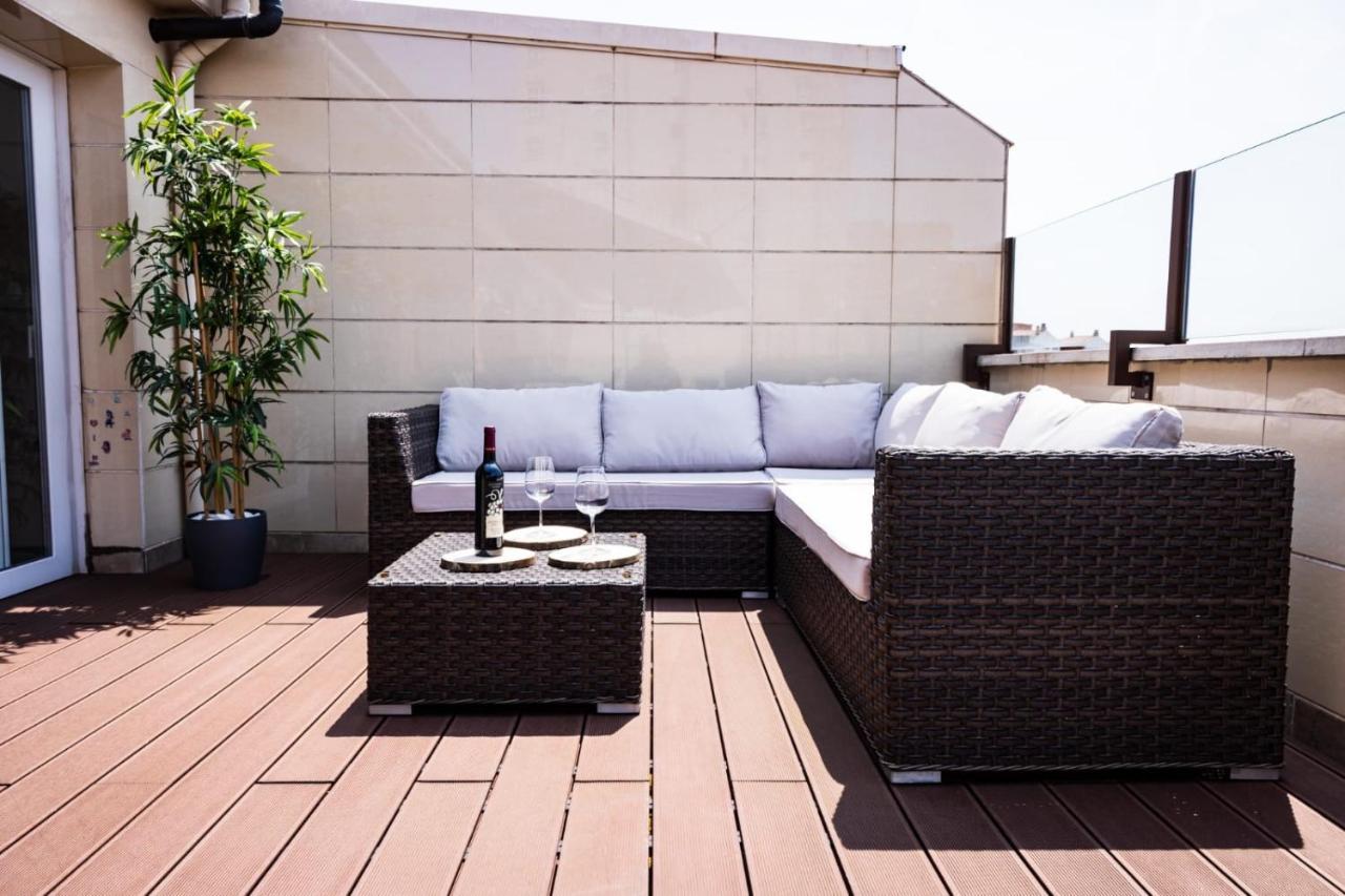 Apartmán Lujoso Atico Entre 2 Playas Con Garaje, Terraza, Vistas Y Wifi Gijón Exteriér fotografie