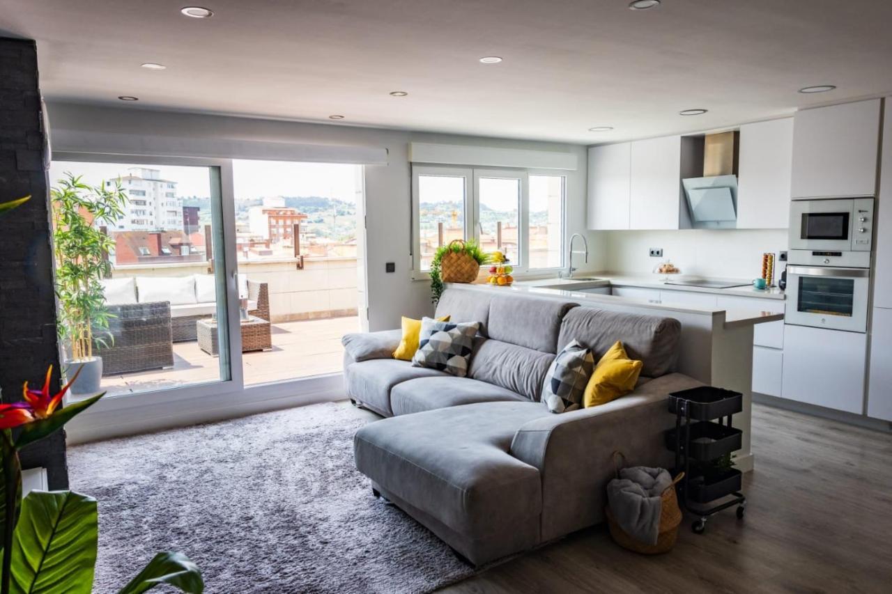 Apartmán Lujoso Atico Entre 2 Playas Con Garaje, Terraza, Vistas Y Wifi Gijón Exteriér fotografie