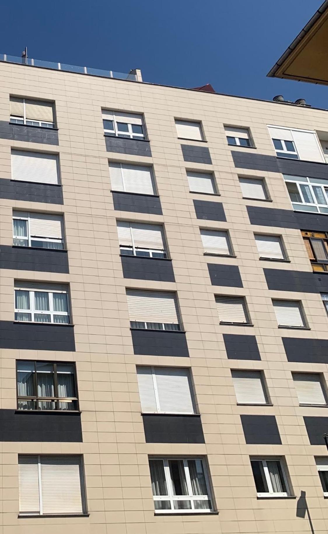 Apartmán Lujoso Atico Entre 2 Playas Con Garaje, Terraza, Vistas Y Wifi Gijón Exteriér fotografie